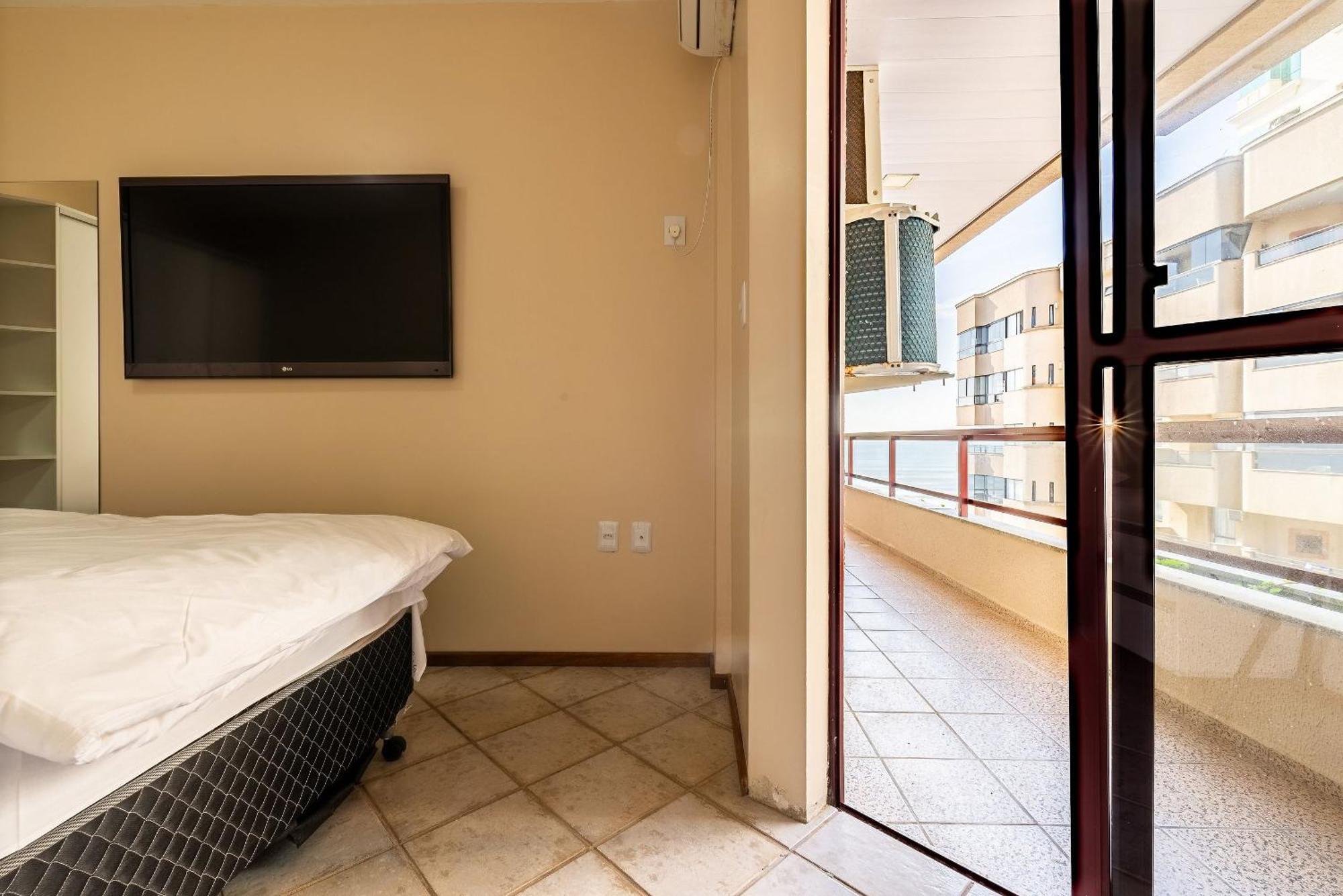 Apto pé na areia vista mar em Meia Praia EVB308 Itapema Exterior foto