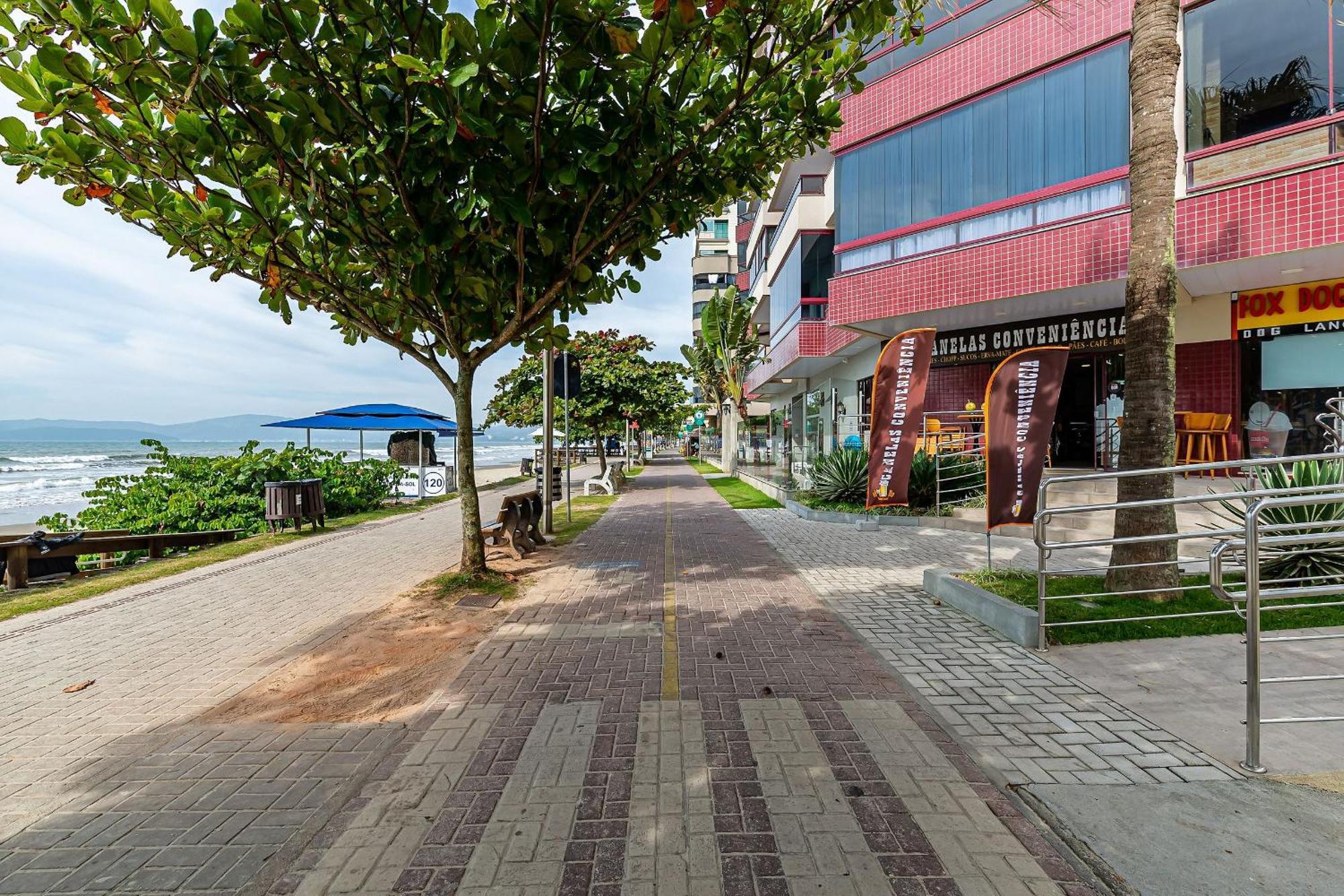 Apto pé na areia vista mar em Meia Praia EVB308 Itapema Exterior foto